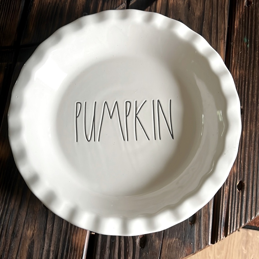 Rae Dunn Pie Dish